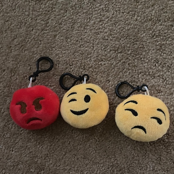Emoji Plush Keychains - Red, Yellow - Picture 1 of 4